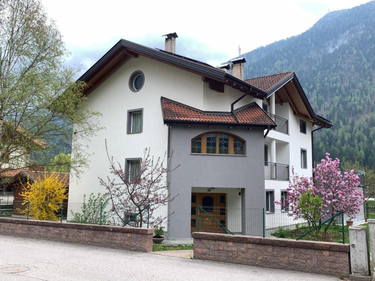 Angeli Dolomiti House Apartment Croviana Exterior photo